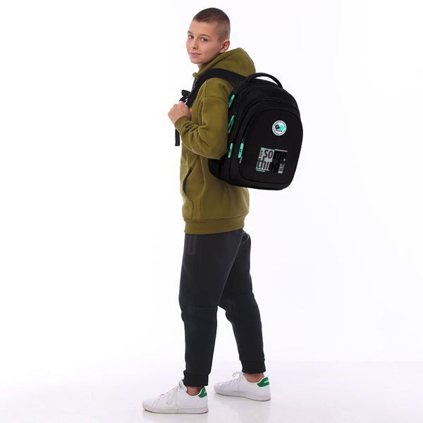 Рюкзак шкільний GoPack Teens 162M (GO26-162M-4) GO26-162M-4 фото